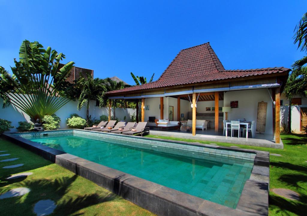 Villa Tinn Tamm By Optimum Bali Villas Seminyak Exterior foto